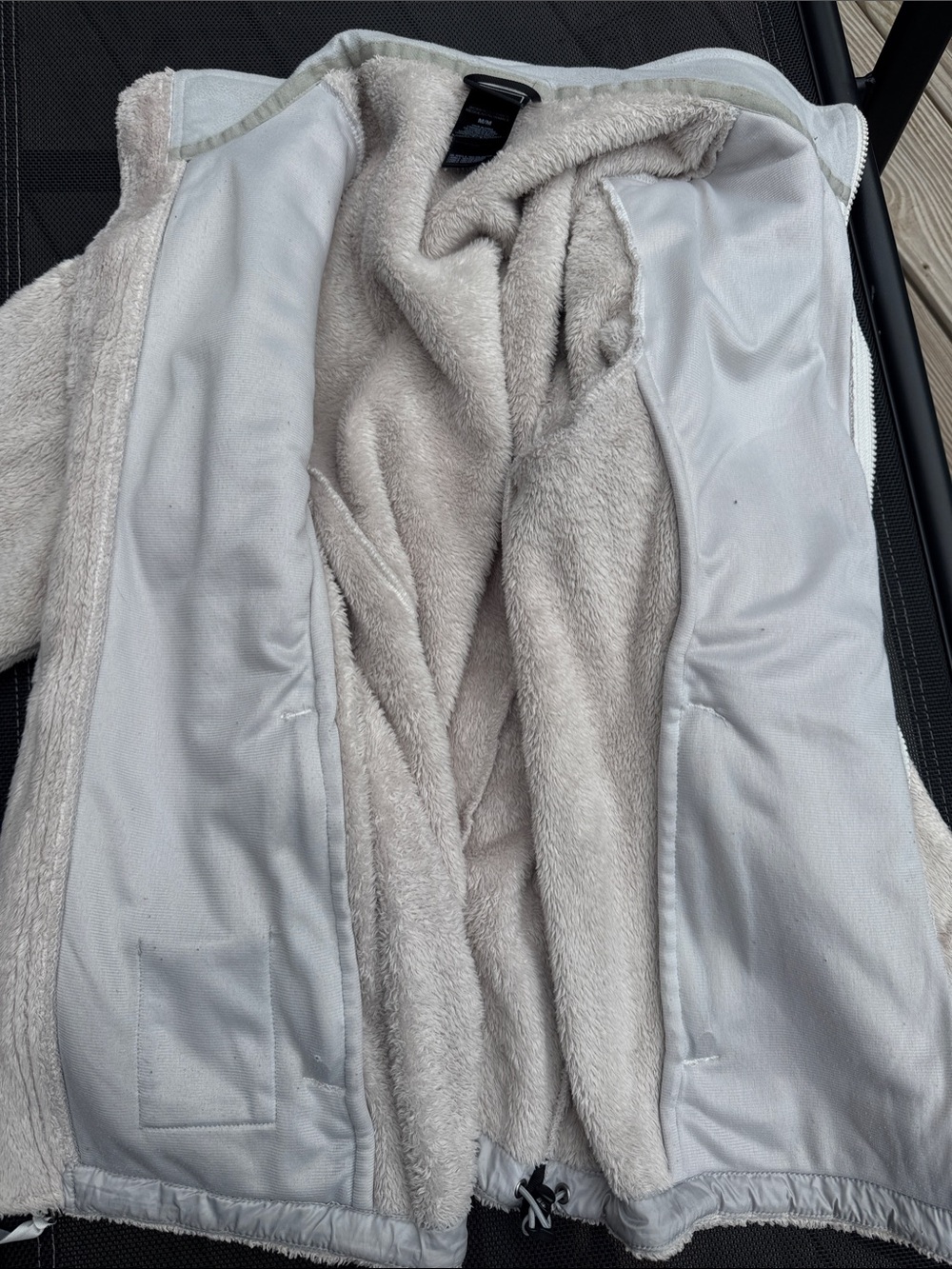 The North Face Women's Light Beige Teddy Fleece Full-Zip Jacket - Picture 5 of 5